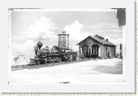 reverse8 * Sgt. Ennis, Tank, and Engine House (Diorama shot) * 2392 x 1553 * (392KB)